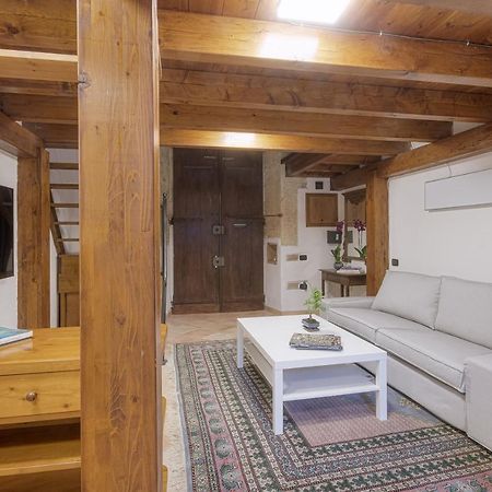 קליארי Right House - Small Garden In Old Town - Historical Castle District מראה חיצוני תמונה
