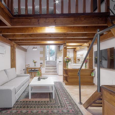 קליארי Right House - Small Garden In Old Town - Historical Castle District מראה חיצוני תמונה